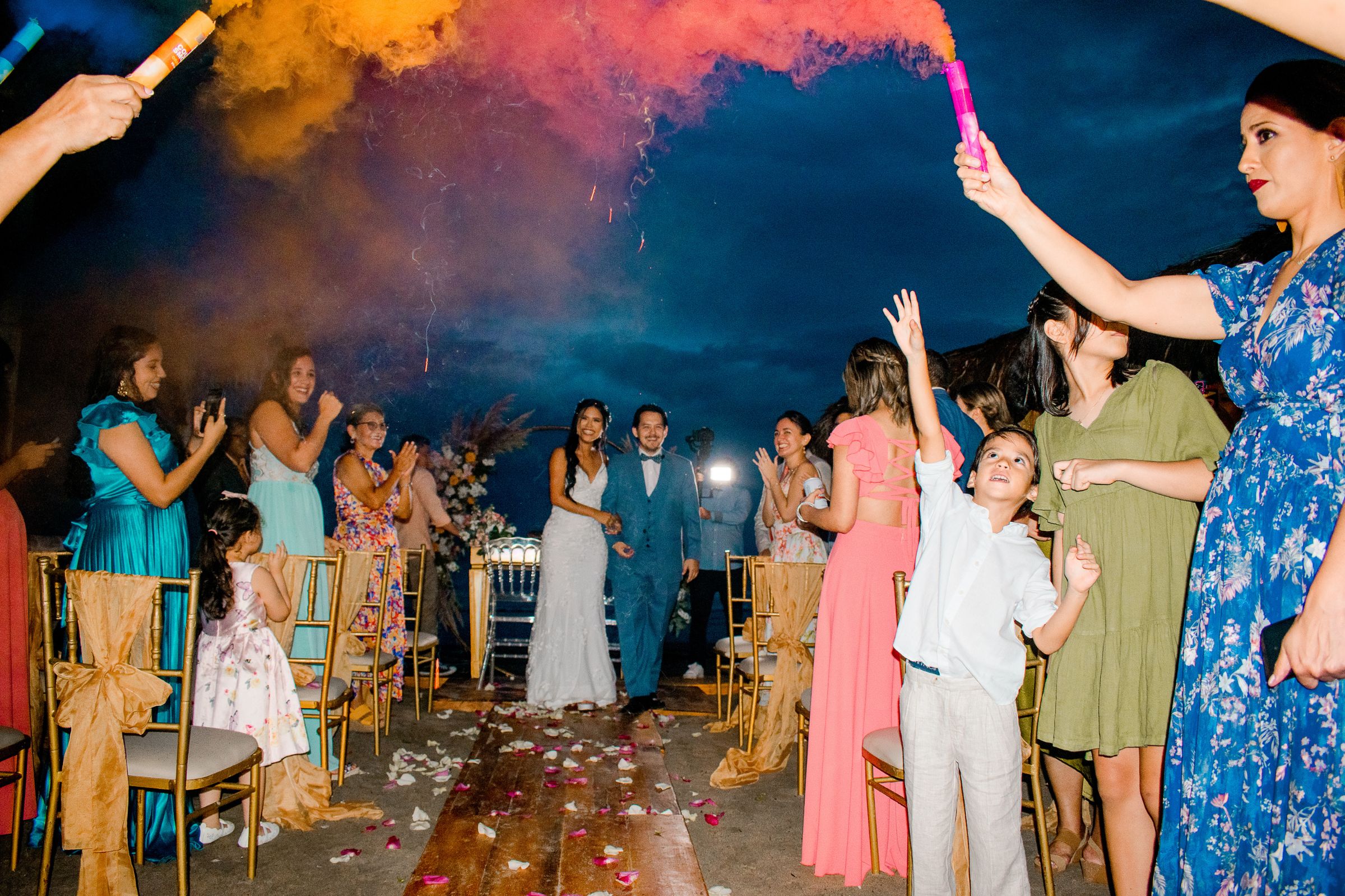 Foto de la boda de Donny & Genesis