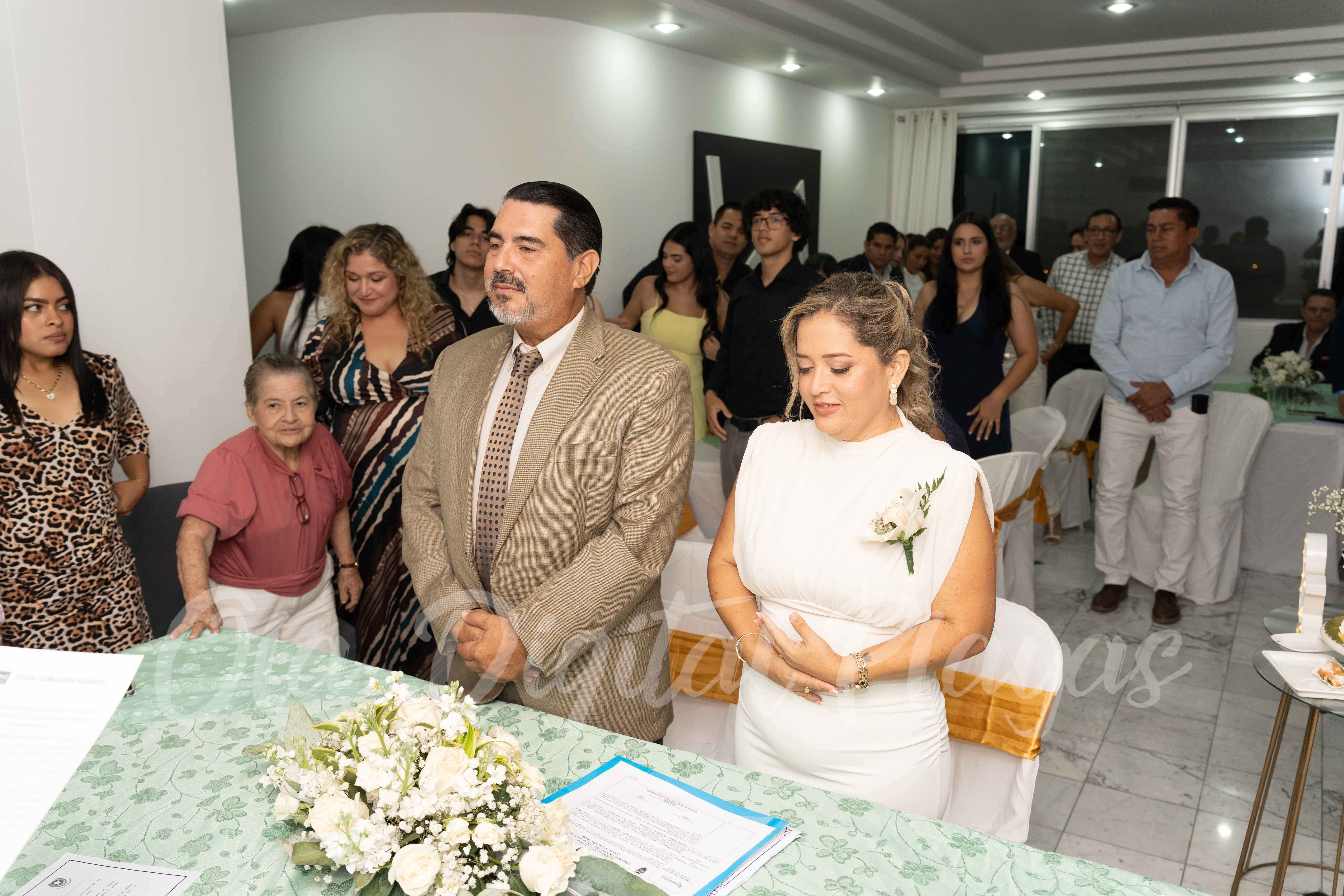 Foto Civil 214