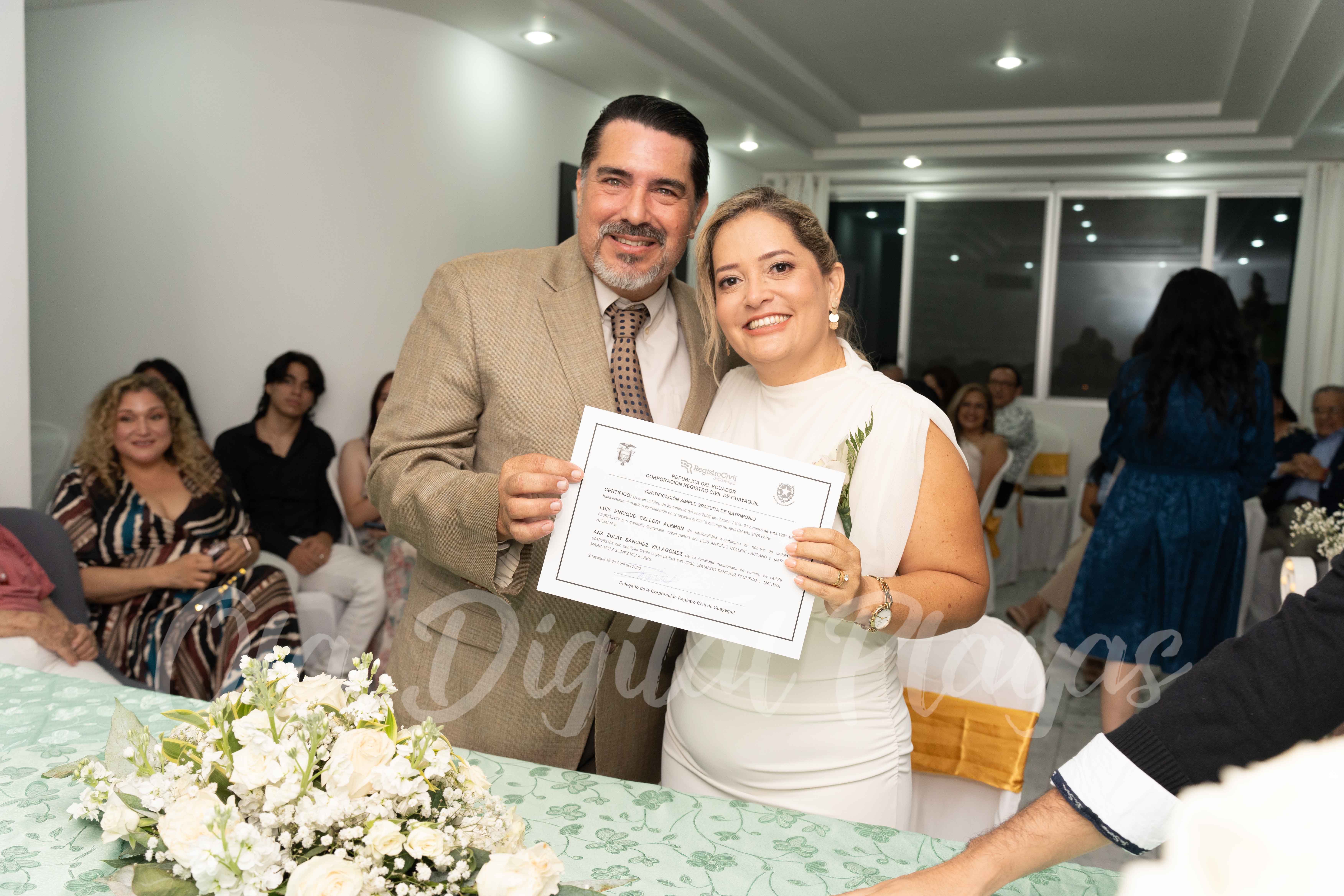 Foto Civil 320