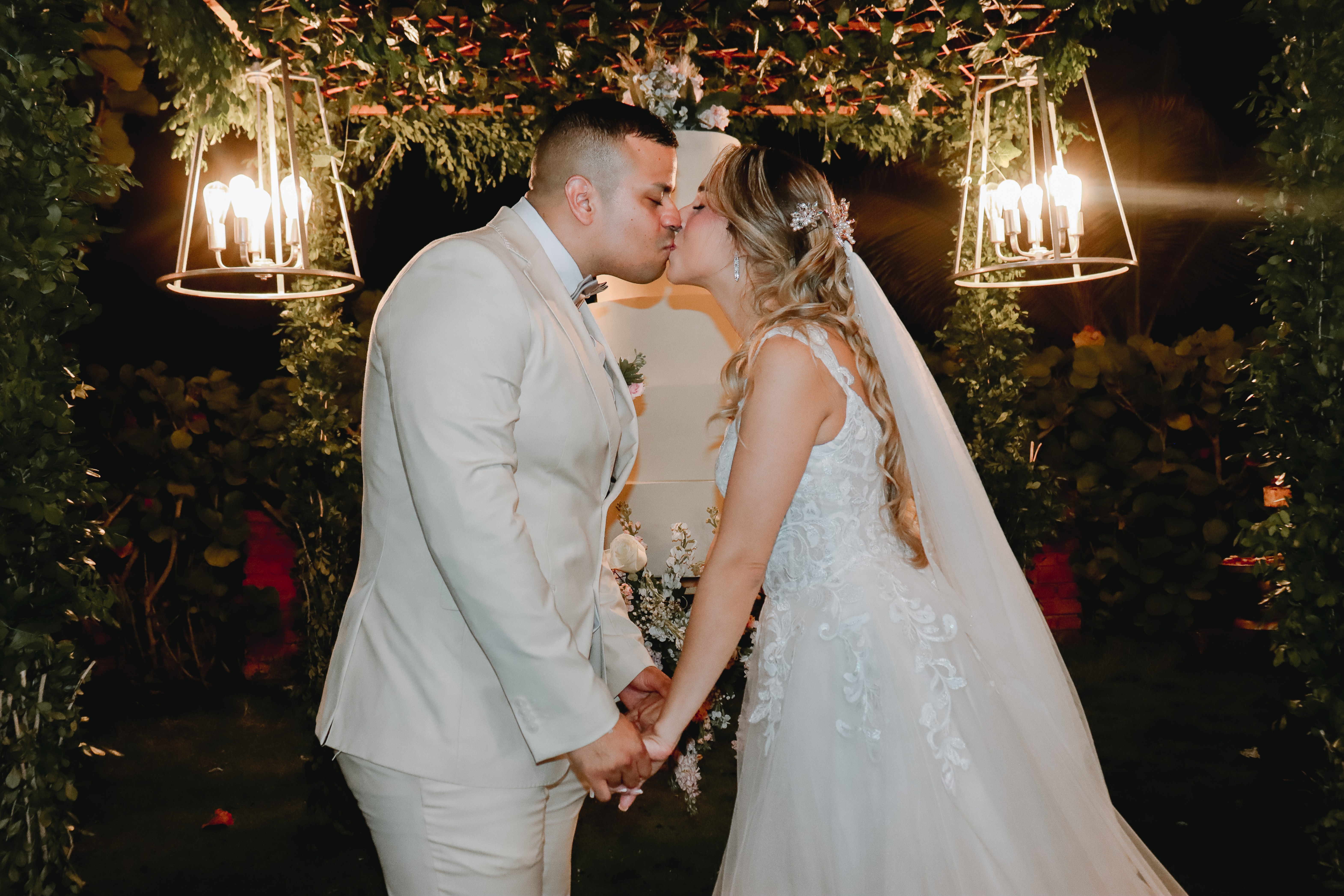 Dalton y Karen - fotografía de boda en Playas Ecuador