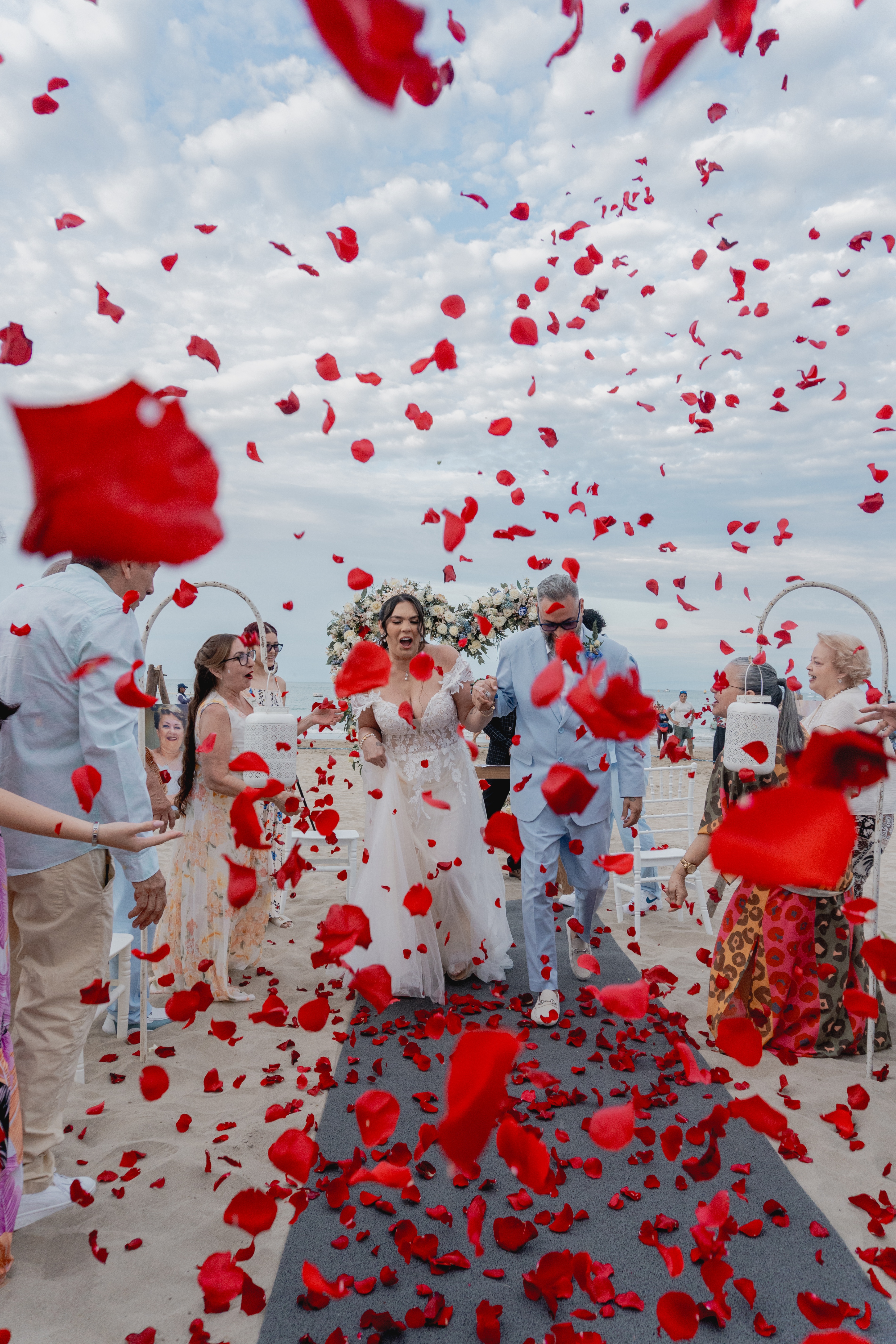 Missu y Fraz - fotografía de boda en Santa Elena Ecuador